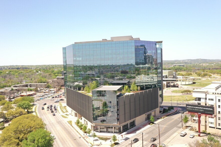 More Photos Of 401 S 1st St, Austin Office For Sale