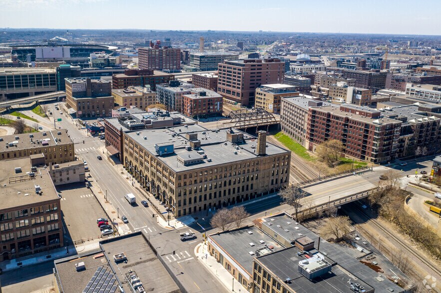 More Photos Of 212 3rd Ave N, Minneapolis Office For Lease