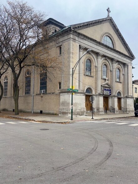 Primary Photo Of 5001 S Hermitage Ave, Chicago Religious Facility For Sale