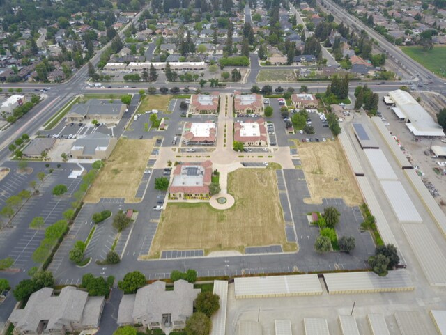 More Photos Of 205 E Caldwell Ave, Visalia Land For Sale