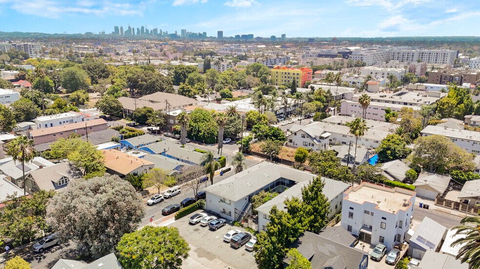 More Photos Of 6705 De Longpre Ave, Los Angeles Apartments For Sale
