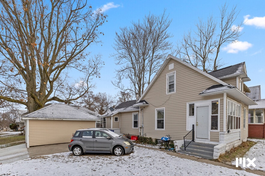 More Photos Of , Grand Rapids Multifamily For Sale