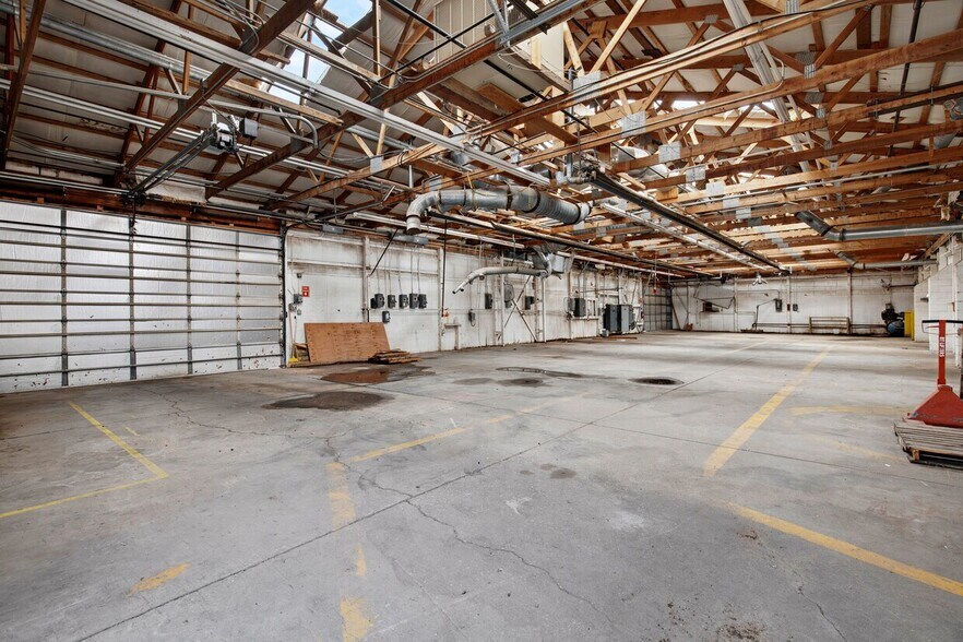 More Photos Of 200 Sioux Ave, Simla Manufacturing For Sale