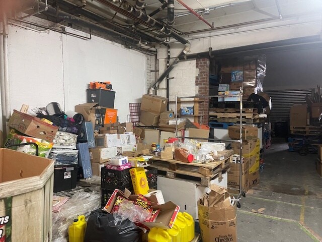 More Photos Of 18 Bay St, Brooklyn Light Manufacturing For Lease