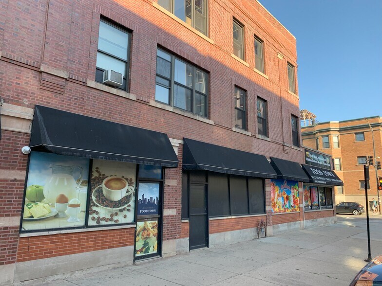 More Photos Of 4407 N Hazel St, Chicago Apartments For Lease