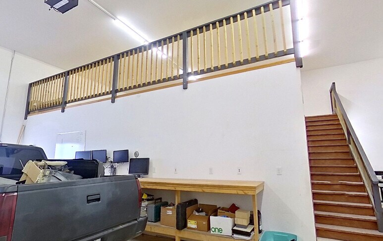 More Photos Of 5222 40 St, Rocky Mountain House Industrial For Sale