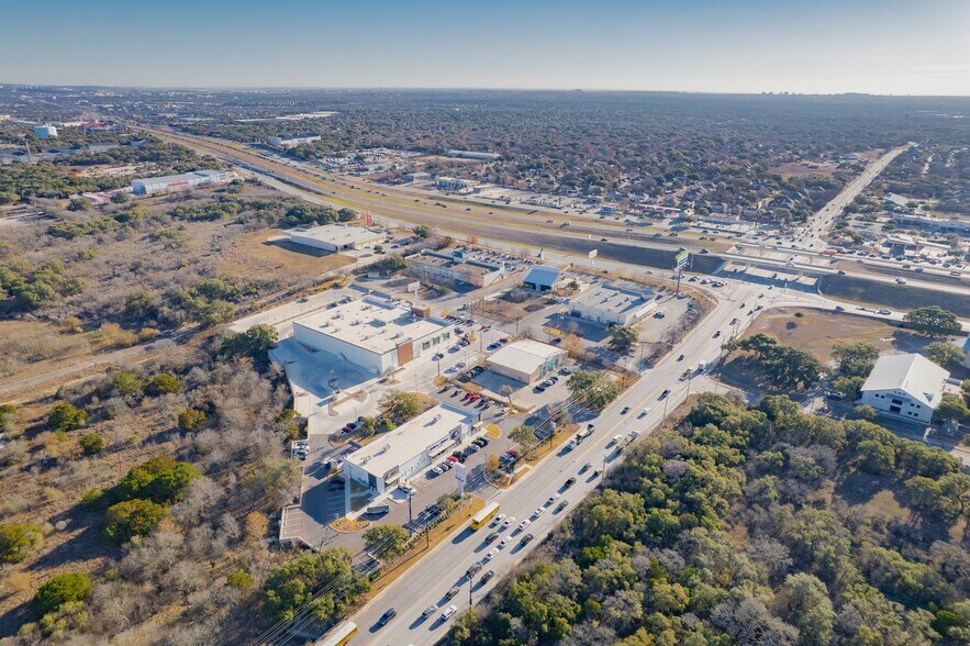 More Photos Of 9955 Braun Rd, Helotes Medical For Sale