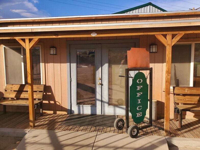 More Photos Of 8899 Beekley Rd, Phelan Auto Repair For Sale