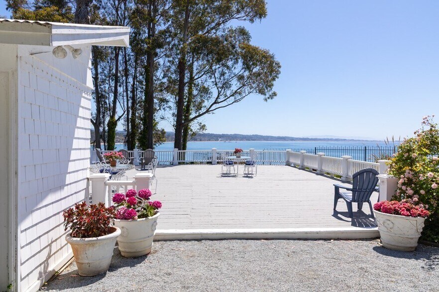 More Photos Of 620 El Salto Dr, Capitola Hospitality For Sale