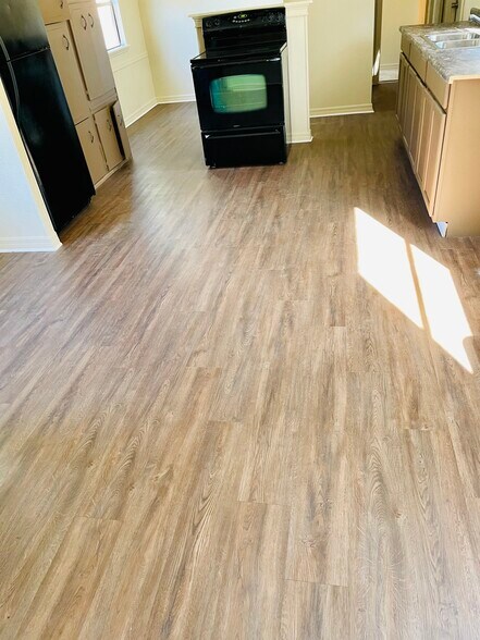 More Photos Of 904 N Kingsway Rd, Seffner Manufactured Housing Mobile Home Park For Sale