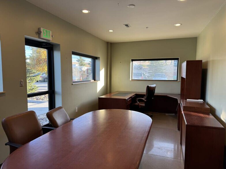 More Photos Of 3000 Airport Dr, Erie Light Manufacturing For Sale