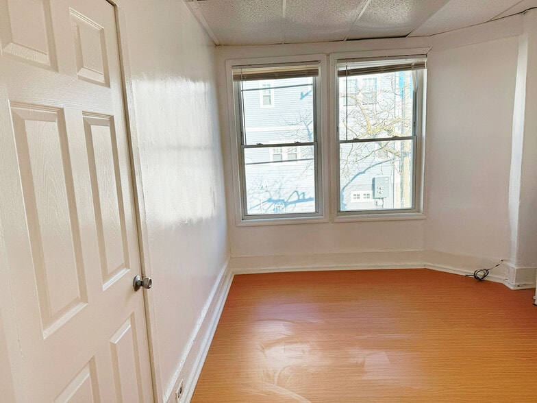 More Photos Of 5101 Ventnor Ave, Ventnor Storefront Retail Residential For Sale