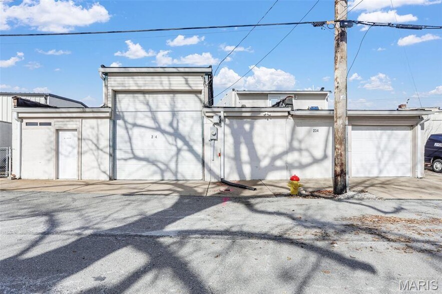 More Photos Of 234 Lemay Ferry Rd, Saint Louis Specialty For Sale