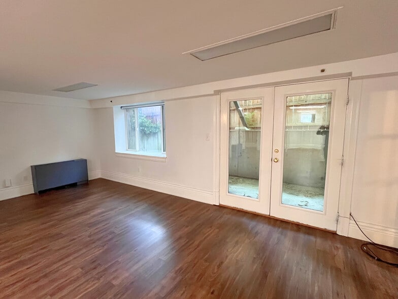 More Photos Of 2033 11th St, Boulder Office For Sale