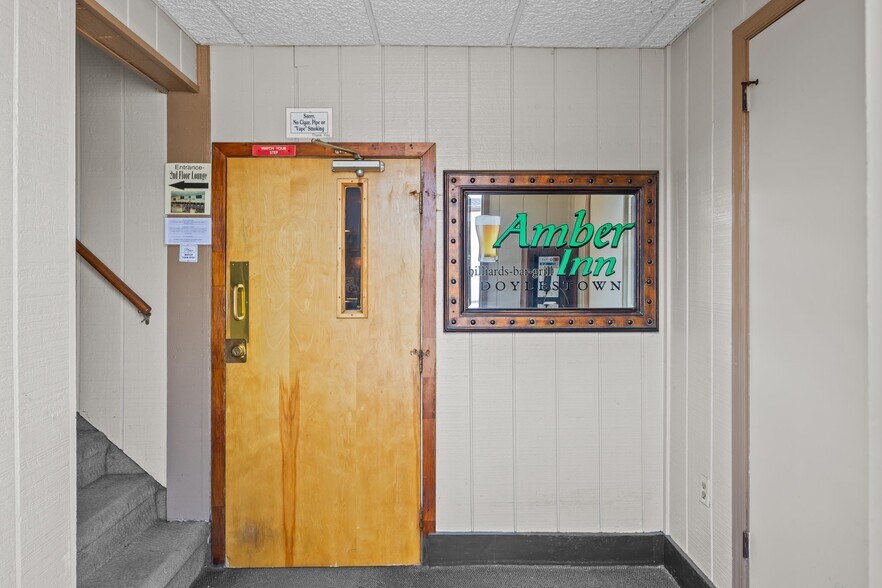 More Photos Of 209 Shewell Ave, Doylestown Restaurant For Sale