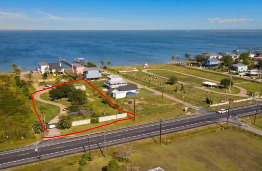 Primary Photo Of 2222 Bayshore dr, Dickinson Land For Sale