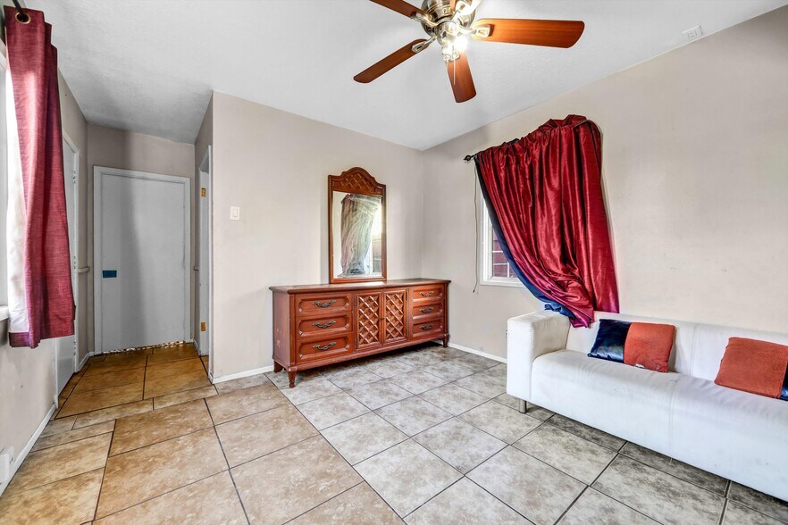 More Photos Of 1380 Glen Ave, Pasadena Apartments For Sale