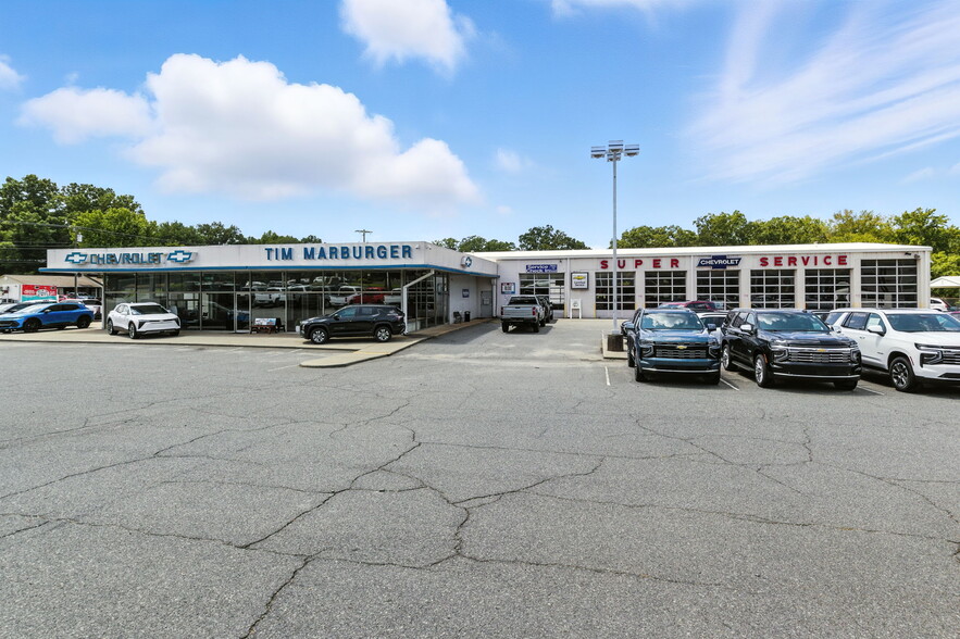 More Photos Of 1520 S Cannon Blvd, Kannapolis Auto Dealership For Sale