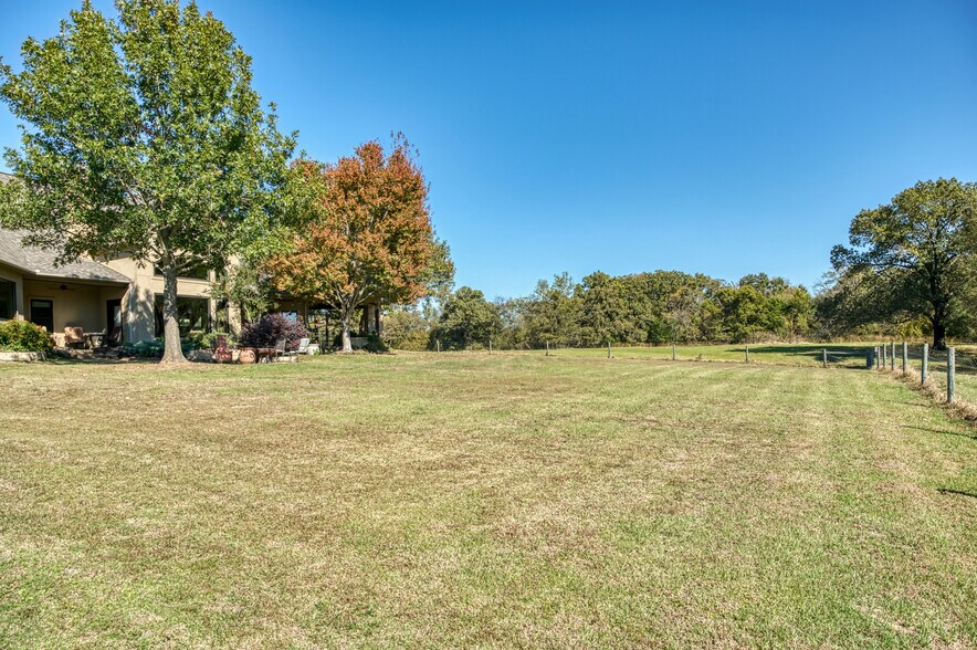 More Photos Of 2261 TX-276, Emory Specialty For Sale