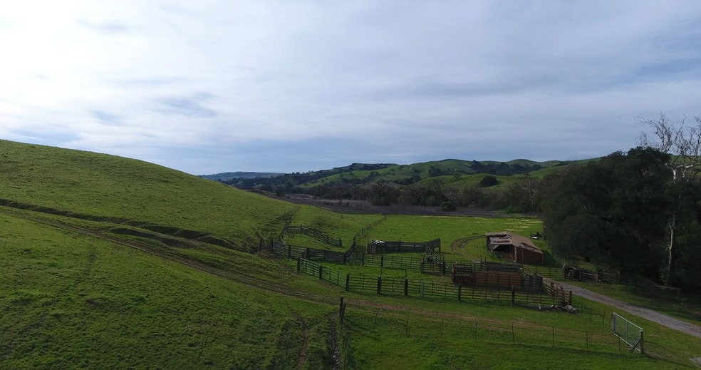 More Photos Of 1002 Metcalf Rd, San Jose Land For Lease