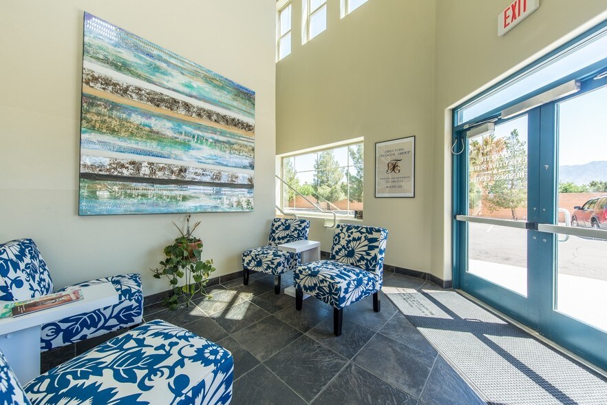 More Photos Of 450 Hillside Dr, Mesquite Medical For Lease