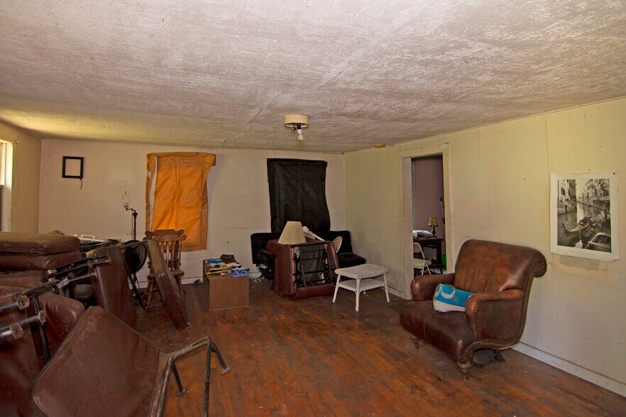 More Photos Of 211 Oscar White rd, Lansing Land For Sale