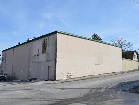 More Photos Of 138 W 21st St, Hazleton Warehouse For Sale