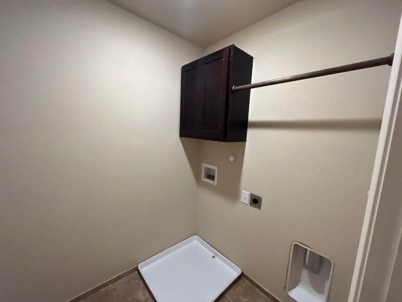 More Photos Of 6407 Luglio Ln, San Antonio Apartments For Sale