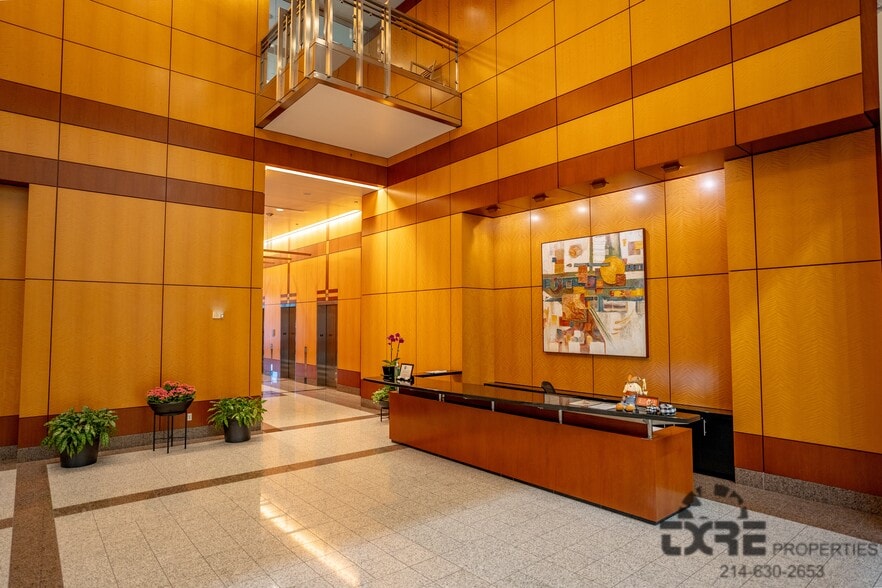 More Photos Of 12400 Coit Rd, Dallas Office For Lease
