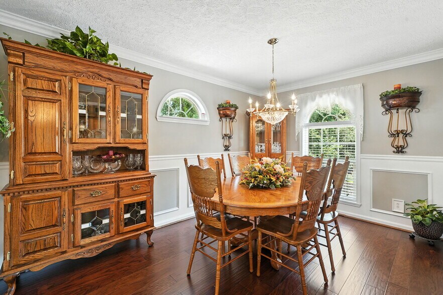 More Photos Of 84 Ledbetter Rd, Villa Rica Light Distribution For Sale