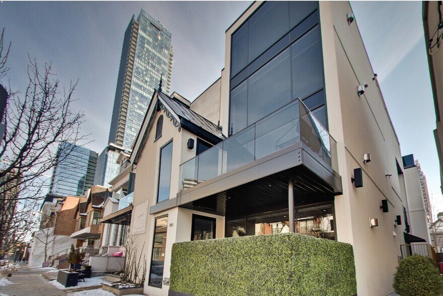 Primary Photo Of 101 Scollard St, Toronto Office For Lease