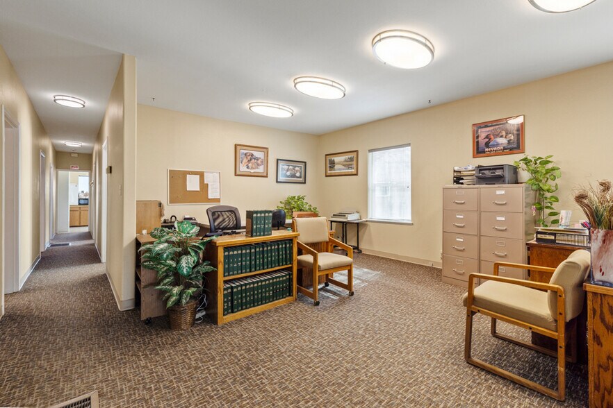More Photos Of 514 Walnut Ave, Klamath Falls Office Residential For Sale