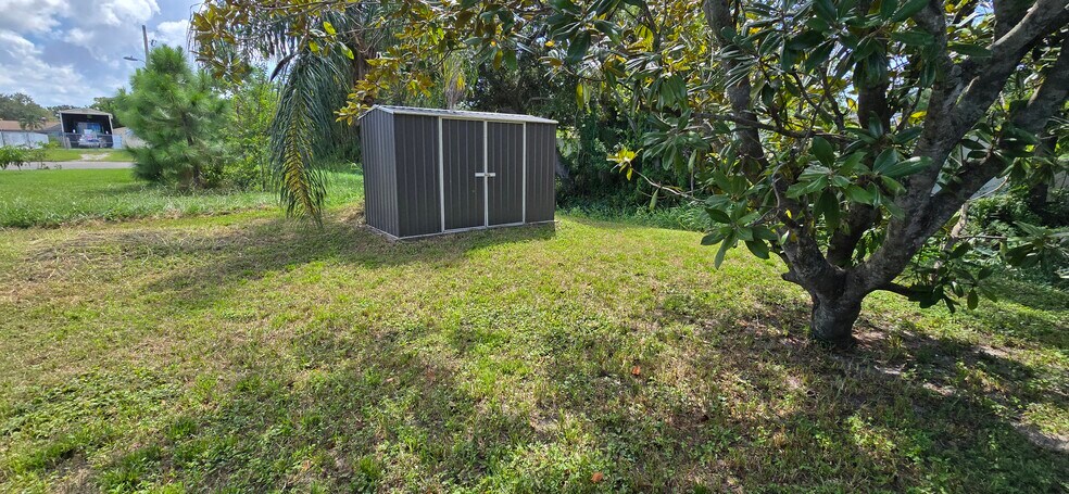 More Photos Of 3404 Dahlia Pl, Largo Apartments For Sale