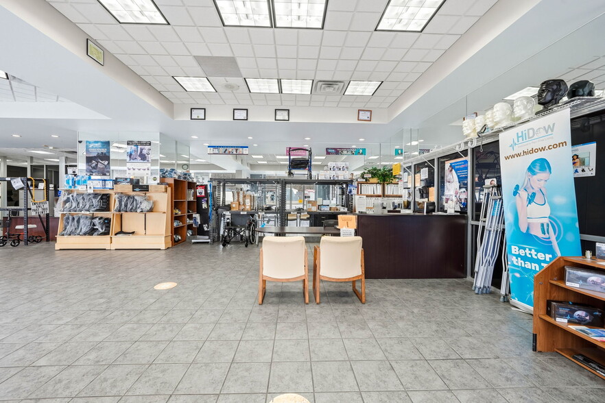 More Photos Of 2214 W Elk Ave, Elizabethton Auto Dealership For Sale