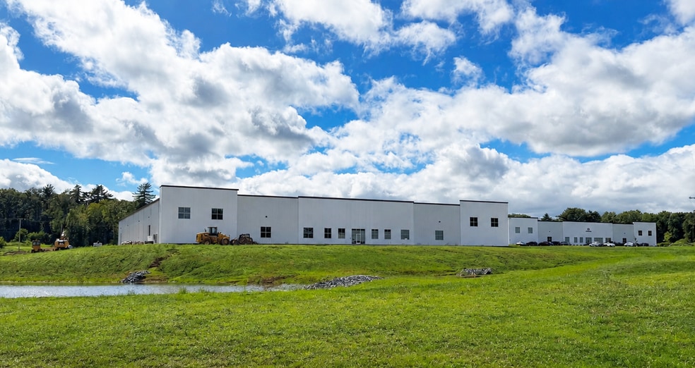 Primary Photo Of 22 Roberts Lane, Clifton Park Warehouse For Lease