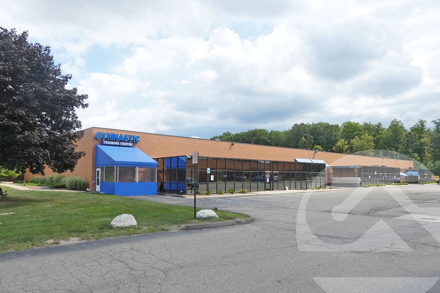 Primary Photo Of 1827-1855 Northfield Dr, Rochester Hills Warehouse For Lease