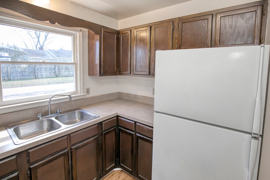 More Photos Of 7626 Bellehaven Dr, Gloucester Point Apartments For Sale