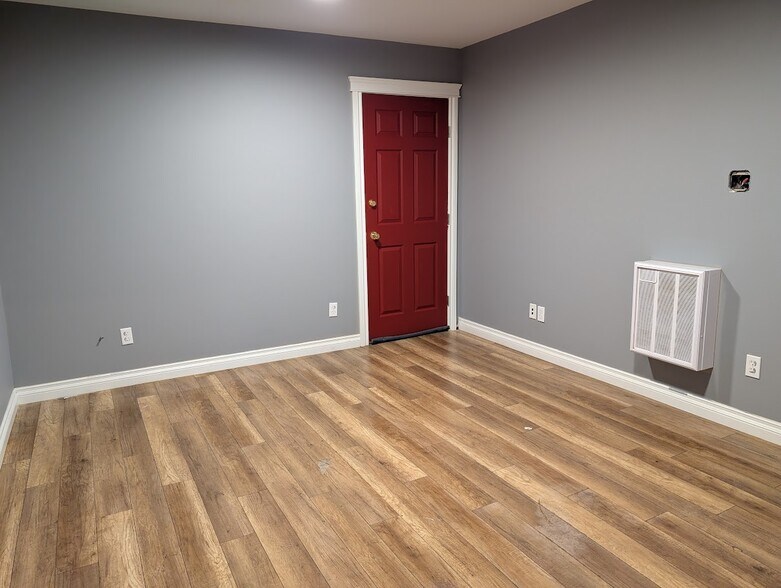 More Photos Of 235 MacKay Cres, Wood Buffalo Warehouse For Lease