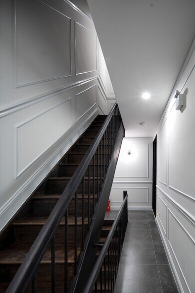 More Photos Of 231 Sullivan St, New York Apartments For Sale