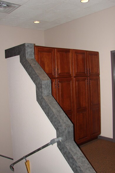 More Photos Of 226 Pine St, Abilene Storefront Retail Office For Sale