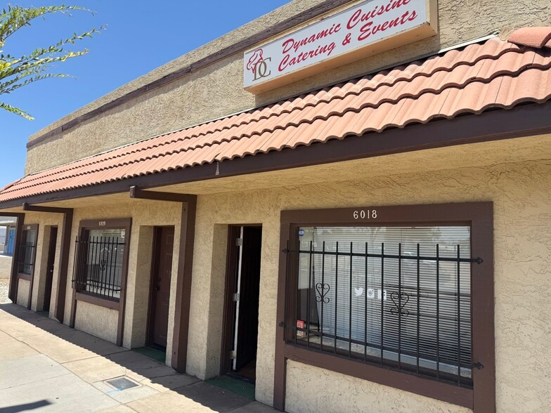 Primary Photo Of 6018 W Glendale Ave, Glendale General Retail For Sale