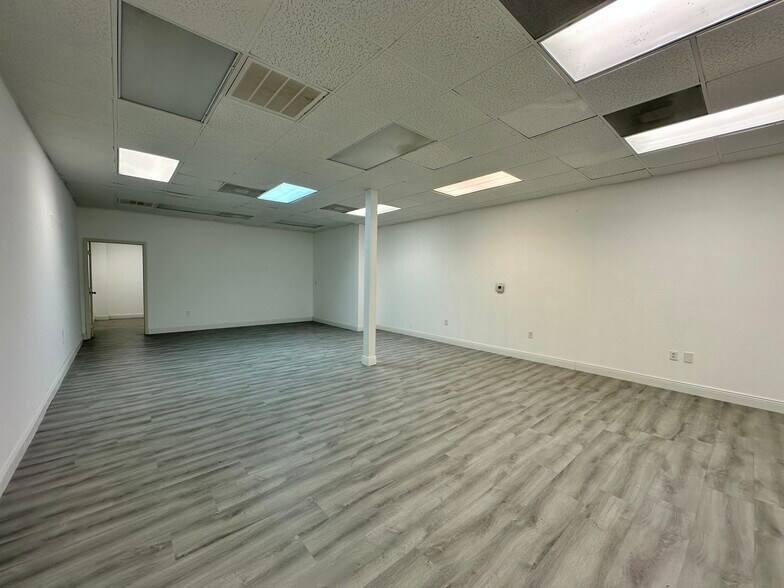 More Photos Of 2922 N State Road 7, Margate Storefront Retail Office For Sale