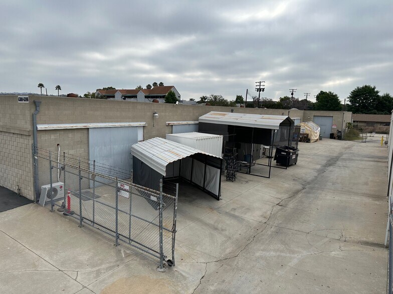 More Photos Of 6380-6396 Roland St, Buena Park Warehouse For Sale