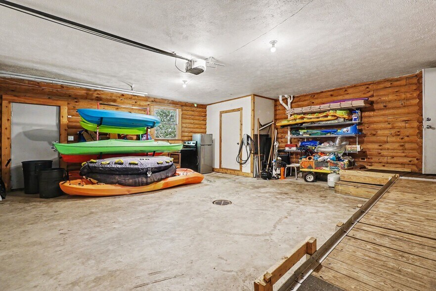 More Photos Of 6926 Aarwood Trail NW, Rapid City Hotel For Sale