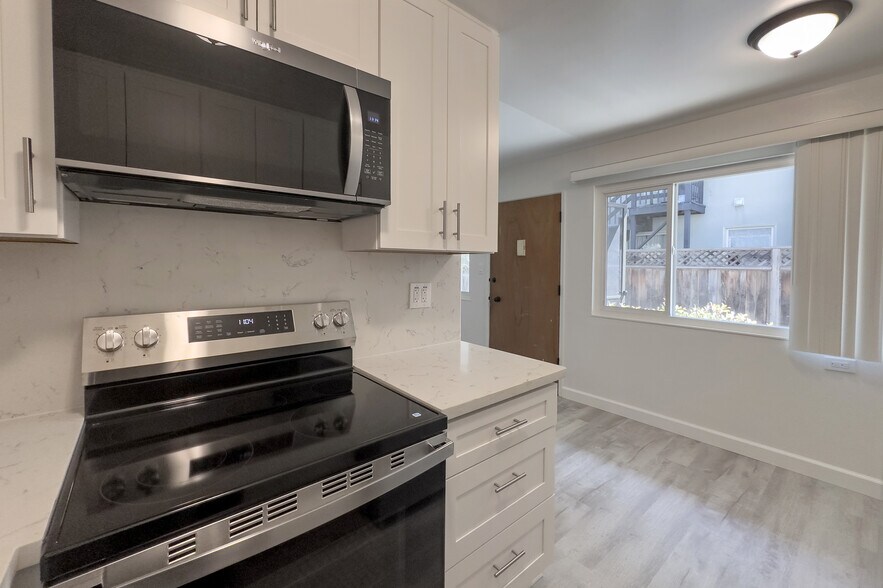 More Photos Of 1720 Hearst Ave, Berkeley Apartments For Sale