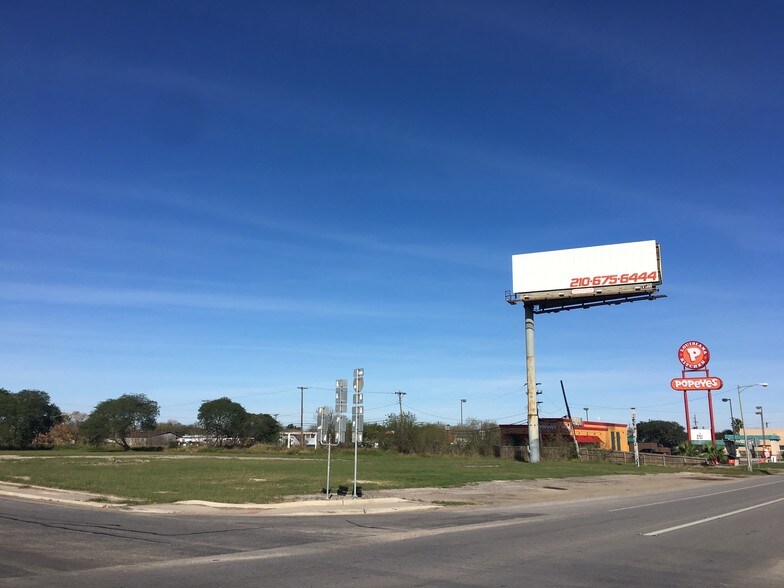 More Photos Of US 77, Robstown Land For Sale