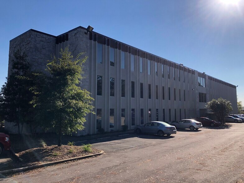 More Photos Of 85 bagby Dr, Birmingham Office For Lease