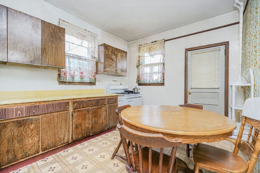 More Photos Of 58 Van Riper St, Staten Island Land For Sale