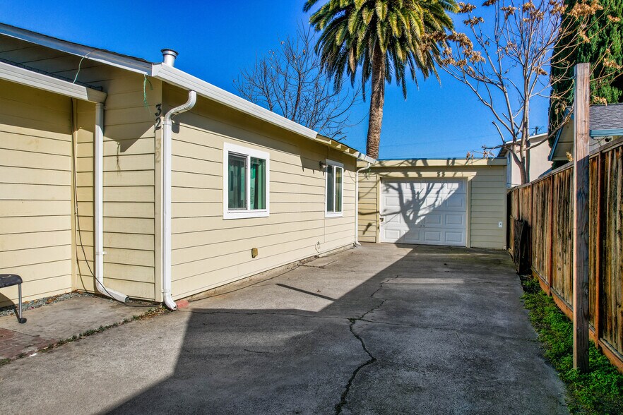 More Photos Of 30 Topeka Ave, San Jose Multifamily For Sale