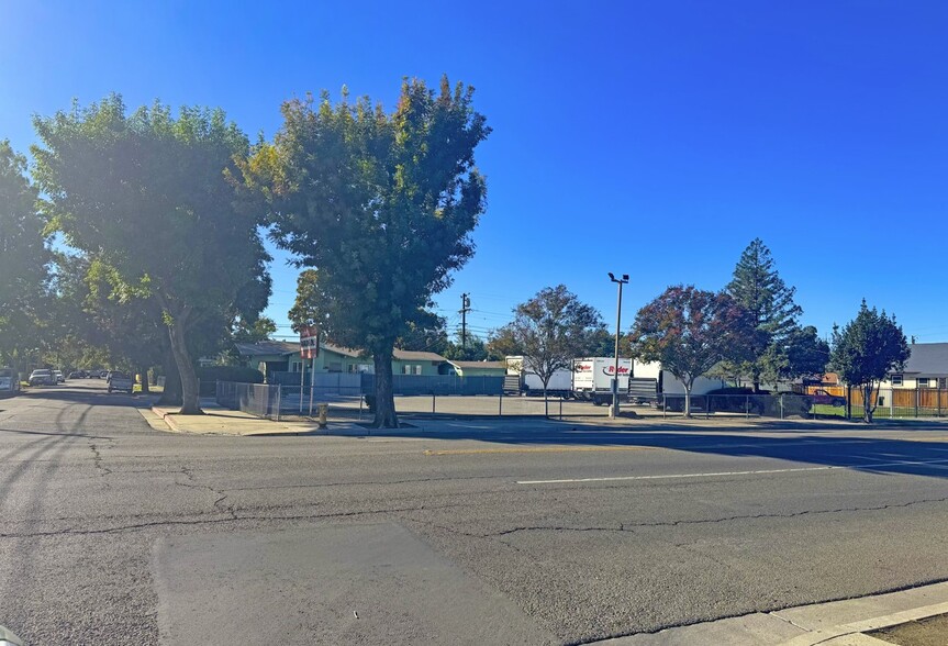 More Photos Of , Stockton Unknown For Sale